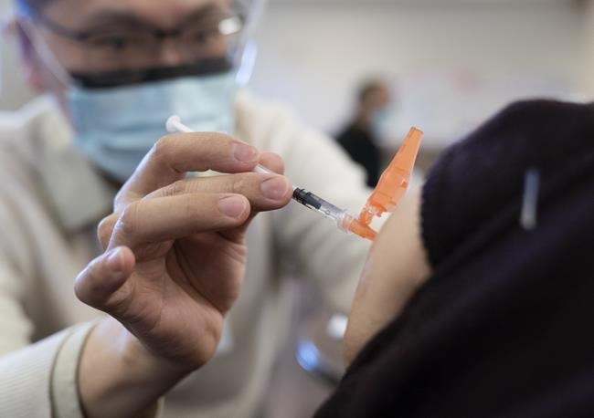 Most Canadians plan to get COVID-19 vaccine, but safety fears drive hesitancy: poll | iNFOnews.ca Most Canadians plan to get COVID-19 vaccine, but safety fears drive hesitancy: poll | iNFOnews.ca