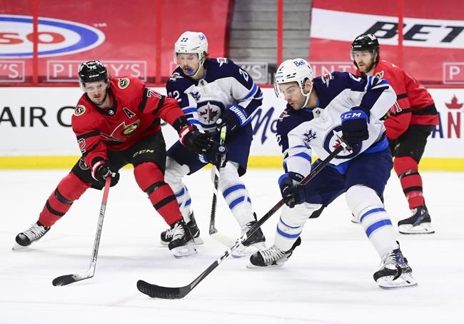 Winnipeg Jets score two third-period goals to secure 3-2 victory over Ottawa Senators | iNFOnews.ca