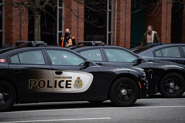 Police investigate shooting death of man outside downtown Vancouver restaurant | iNFOnews.ca