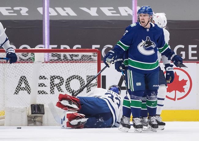 Pearson, Sutter each score twice as Canucks dump Leafs 6-3 | iNFOnews.ca
