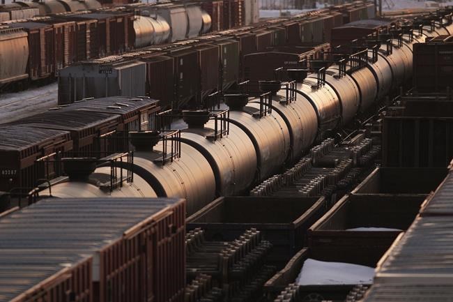 Crude-by-rail exports fall by 43 per cent to 111,900 bpd in February, says regulator | iNFOnews.ca