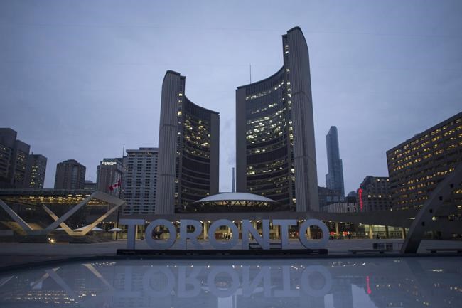 Toronto announces first workplace closures due to COVID-19 outbreaks of five or more | iNFOnews.ca