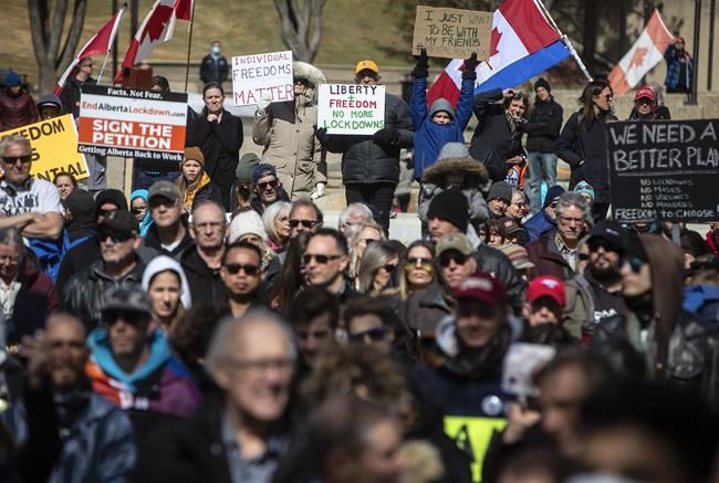 'Pandemic of hate': Leaders, experts warn anti-lockdown protests linked to far right | iNFOnews.ca
