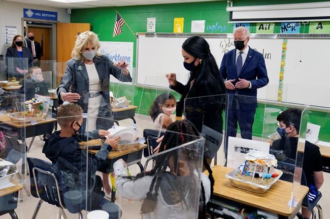 Presidents of teachers unions call for full school reopening | iNFOnews.ca