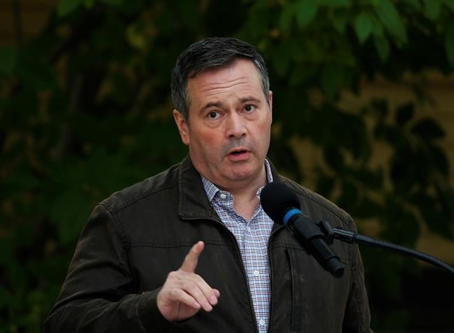 Kenney distances himself from caucus vote to turf dissidents with 'personal agendas' | iNFOnews.ca
