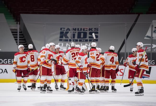 Lindholm OT winner gives Flames 6-5 win over Canucks despite blowing four-goal lead | iNFOnews.ca