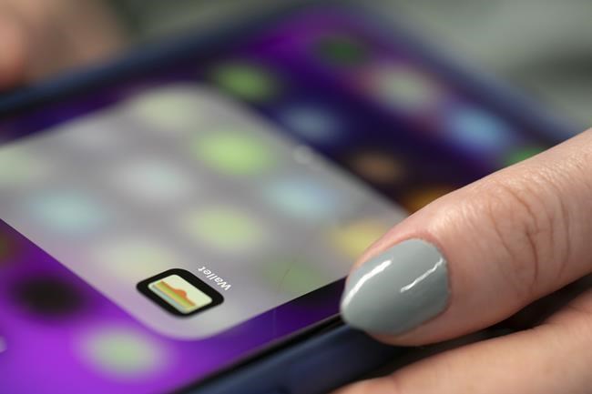 Paycheck advance apps: What to know before you download | iNFOnews.ca