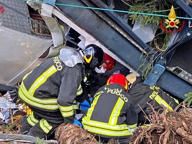 Italian cable car plunges to the ground, killing at least 14 | iNFOnews.ca