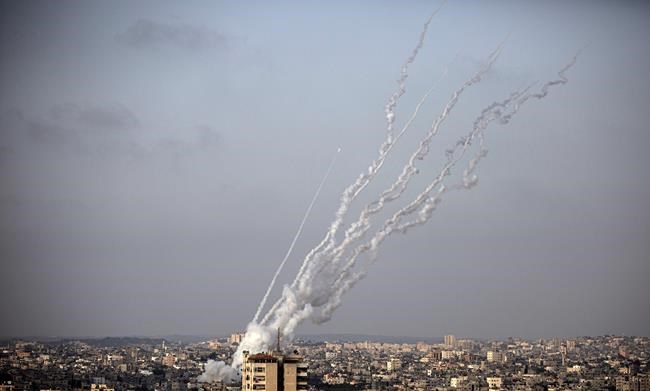 Gaza-based journalists in Hamas chat blocked from WhatsApp | iNFOnews.ca