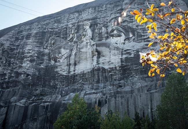 Georgia park with giant Confederate carving approves changes | iNFOnews.ca