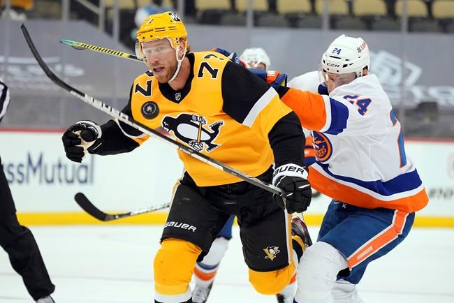 Islanders stun Pens 3-2 in double OT, take 3-2 series lead | iNFOnews.ca Islanders stun Pens 3-2 in double OT, take 3-2 series lead | iNFOnews.ca