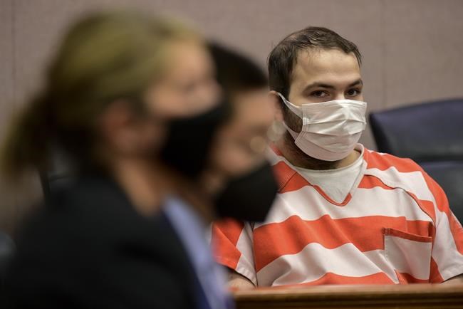 Colorado shooting suspect makes 2nd court appearance | iNFOnews.ca