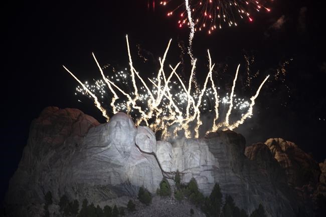 Federal judge declines to order fireworks at Mount Rushmore | iNFOnews.ca Federal judge declines to order fireworks at Mount Rushmore | iNFOnews.ca