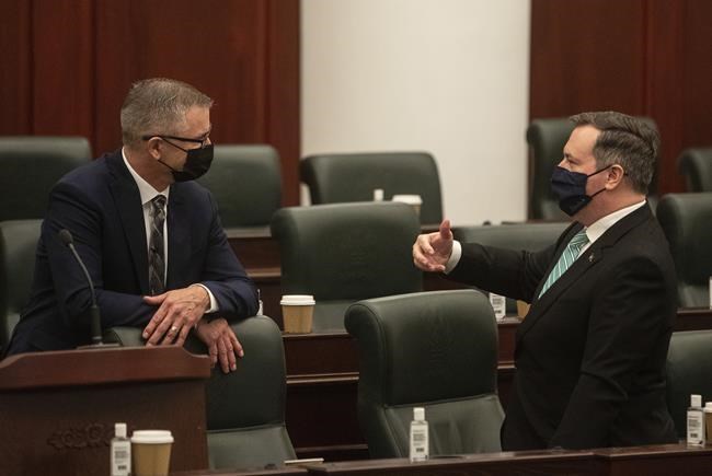 Kenney says 'reasonable effort' made to follow COVID-19 rules at whiskey dinner | iNFOnews.ca Kenney says 'reasonable effort' made to follow COVID-19 rules at whiskey dinner | iNFOnews.ca
