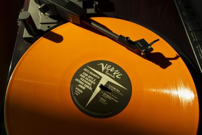 Vinyl records surge during pandemic, keeping sales spinning | iNFOnews.ca