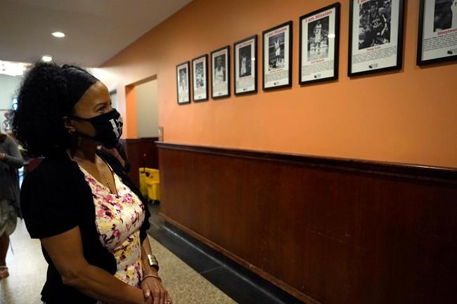 Boston schools chair resigns over racially charged texts | iNFOnews.ca