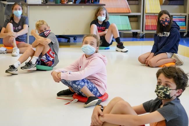 As children return to classrooms, stores expect strong sales | iNFOnews.ca