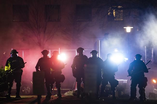 Law enforcement struggles to recruit since killing of Floyd | iNFOnews.ca