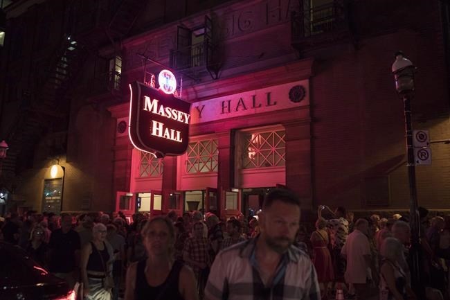 Storied music venue Massey Hall to reopen in November with Lightfoot, Sainte-Marie | iNFOnews.ca