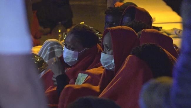 Migrant boat capsizes near Spain's Canary Islands, 4 dead | iNFOnews.ca Migrant boat capsizes near Spain's Canary Islands, 4 dead | iNFOnews.ca