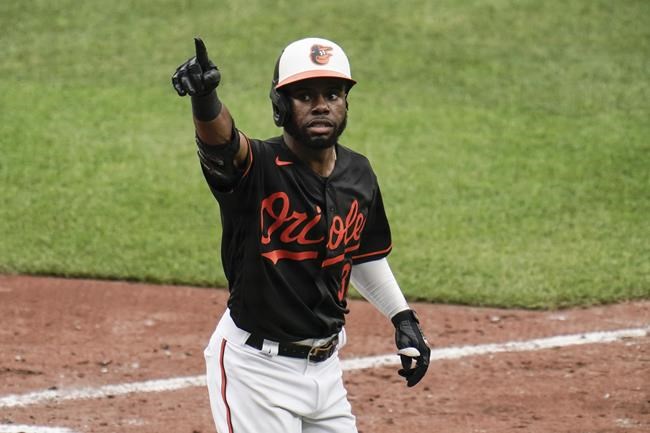 Guerrero's go-ahead double helps Jays rally past O's 10-7 | iNFOnews.ca