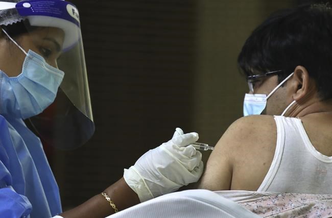 UAE's capital apparently offering COVID vaccines to tourists | iNFOnews.ca CP273713562