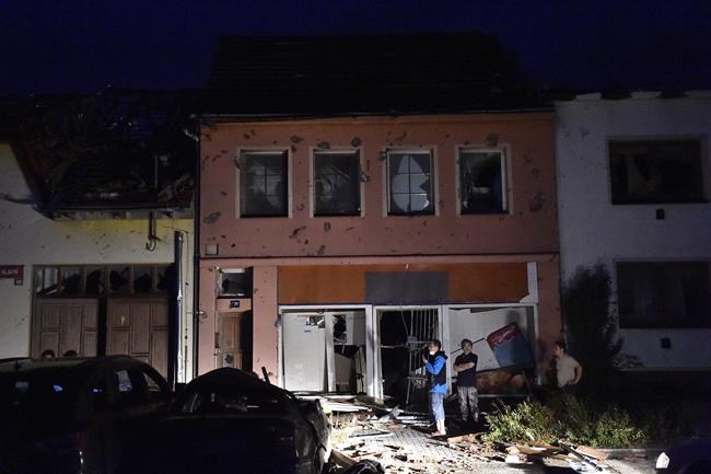 5 dead, hundreds injured by rare tornado in Czech Republic | iNFOnews.ca