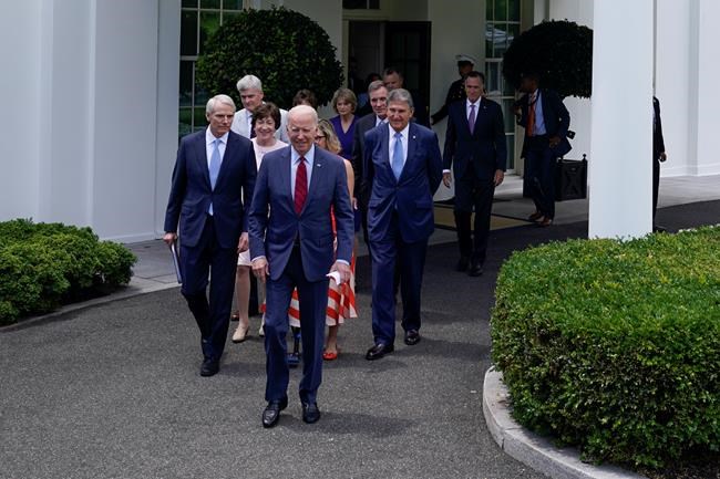Analysis: Biden rebuts doubts, wins bet on bipartisanship | iNFOnews.ca CP816640423