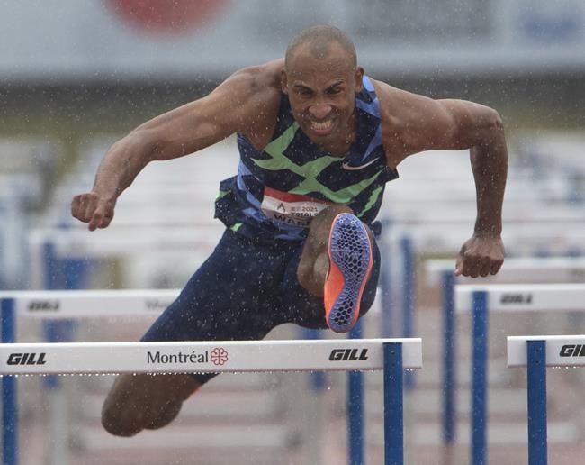 Decathlete Warner wins the Canadian 110-metre hurdles title in pouring rain | iNFOnews.ca