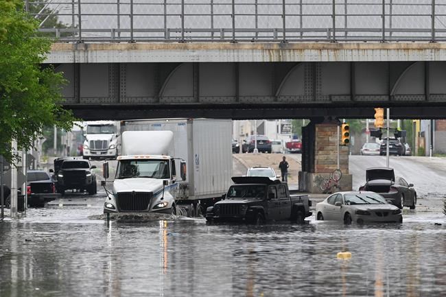 Frustrated Detroit-area residents clean up flooded homes | iNFOnews.ca