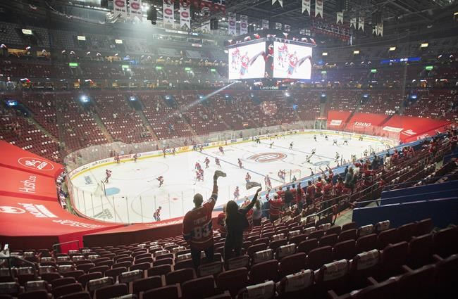 Fans seeking scarce Montreal Canadiens Stanley Cup tickets face hefty prices | iNFOnews.ca