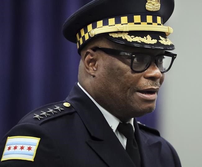 Chicago cop who shot man in chase stripped of police powers | iNFOnews.ca Chicago cop who shot man in chase stripped of police powers | iNFOnews.ca