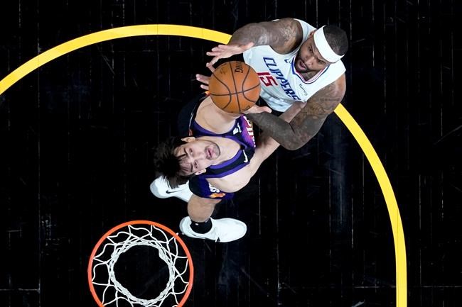 Gritty Clippers stave off elimination, beat Suns 116-102 | iNFOnews.ca