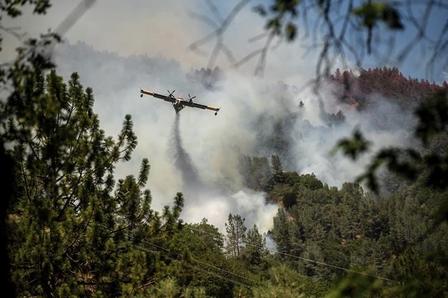 California firefighters battle big wildfires in high heat | iNFOnews.ca