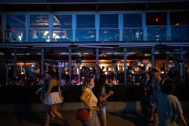 Reopening anxiety: experts say shaking lockdown habits will be hard for some | iNFOnews.ca