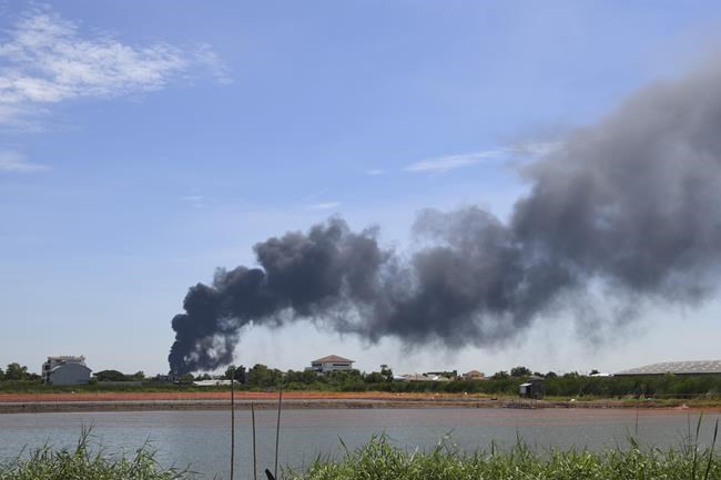 Blast at Thai factory shakes Bangkok airport, area evacuated | iNFOnews.ca