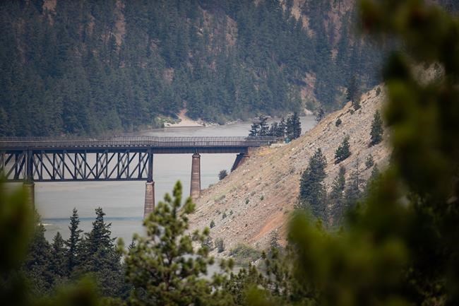 First Nations leader pledges action after rail service resumes by Lytton, B.C. | iNFOnews.ca CP2119494882