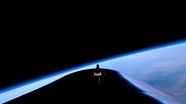 Billionaire Richard Branson reaches space in his own ship | iNFOnews.ca Billionaire Richard Branson reaches space in his own ship | iNFOnews.ca