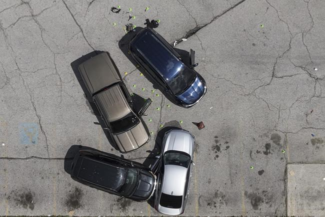 2 Baltimore officers on US task force shot, suspect killed | iNFOnews.ca