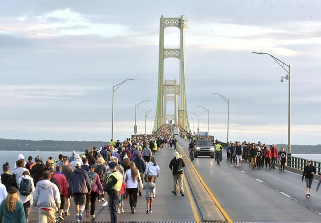 Police: Bomb threat closed Mackinac Bridge for 3 hours | iNFOnews.ca Police: Bomb threat closed Mackinac Bridge for 3 hours | iNFOnews.ca