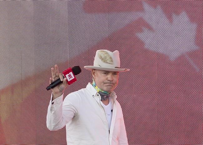 Gord Downie's 'Coke Machine Glow' to be re-issued with bonus record, audiobook | iNFOnews.ca Gord Downie's 'Coke Machine Glow' to be re-issued with bonus record, audiobook | iNFOnews.ca