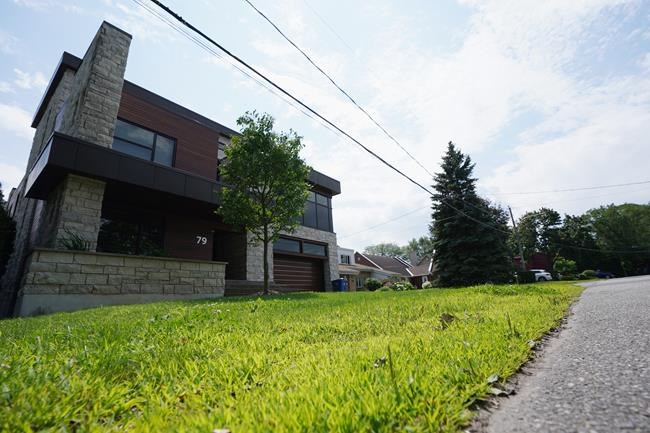 Court orders demolition of $3M Gatineau, Que., luxury home built too close to road | iNFOnews.ca