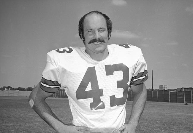 Undrafted from small school, Harris makes hall with Cowboys | iNFOnews.ca Undrafted from small school, Harris makes hall with Cowboys | iNFOnews.ca