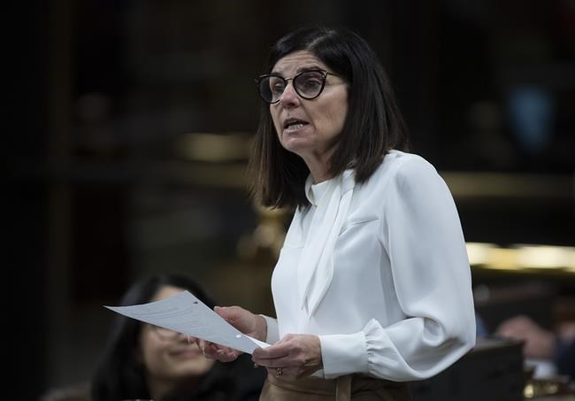 Liberals look to fall for movement on having free tampons, pads in federal workplaces | iNFOnews.ca Liberals look to fall for movement on having free tampons, pads in federal workplaces | iNFOnews.ca