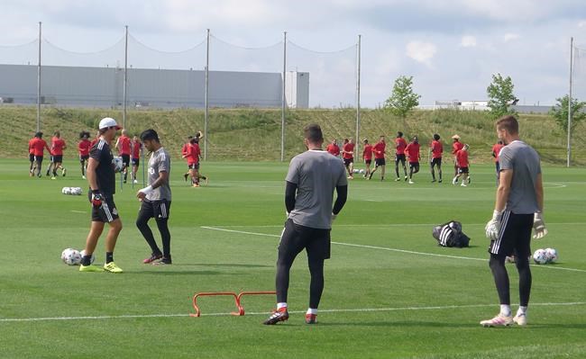 Interim head coach Javier Perez already feeling at home in Toronto | iNFOnews.ca