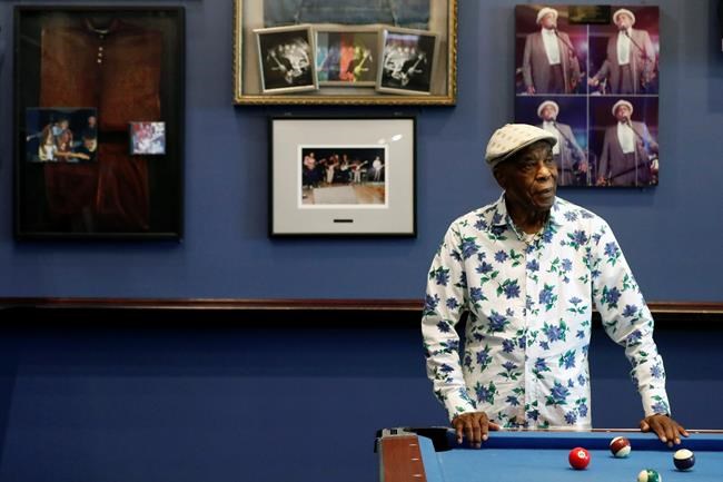 Blues guitar legend Buddy Guy looks back on a special career | iNFOnews.ca