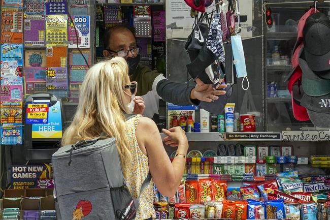 Masks encouraged in New York, but no city or state mandate | iNFOnews.ca