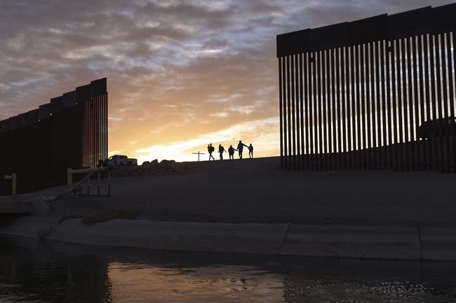 Children stopped at border likely hit record-high in July | iNFOnews.ca