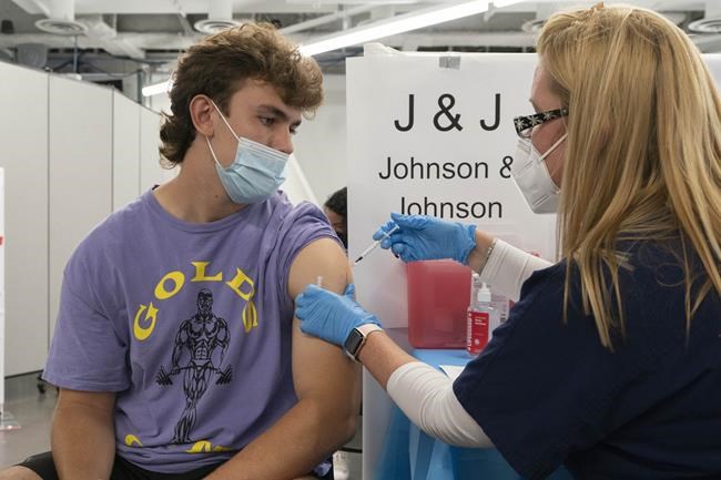 Pushback challenges vaccination requirements at US colleges | iNFOnews.ca