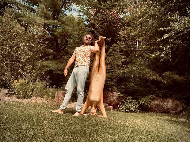 Montreal composer on creating a 'Hawaiian Hitchcock' score for 'The White Lotus' | iNFOnews.ca